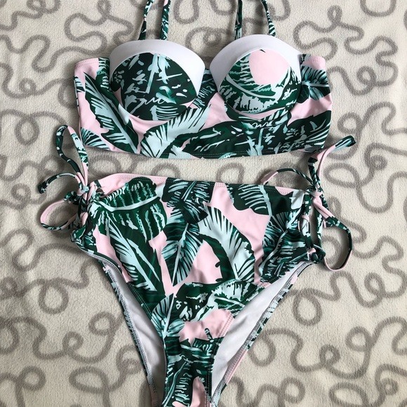 SHEIN two-piece bathing suit - Picture 2 of 2